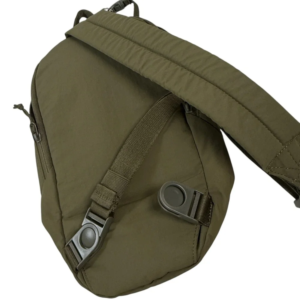 Uniqlo Nylon Sling Bag Olive Green Crossbody Backpack Adjustable‎ Strap Travel